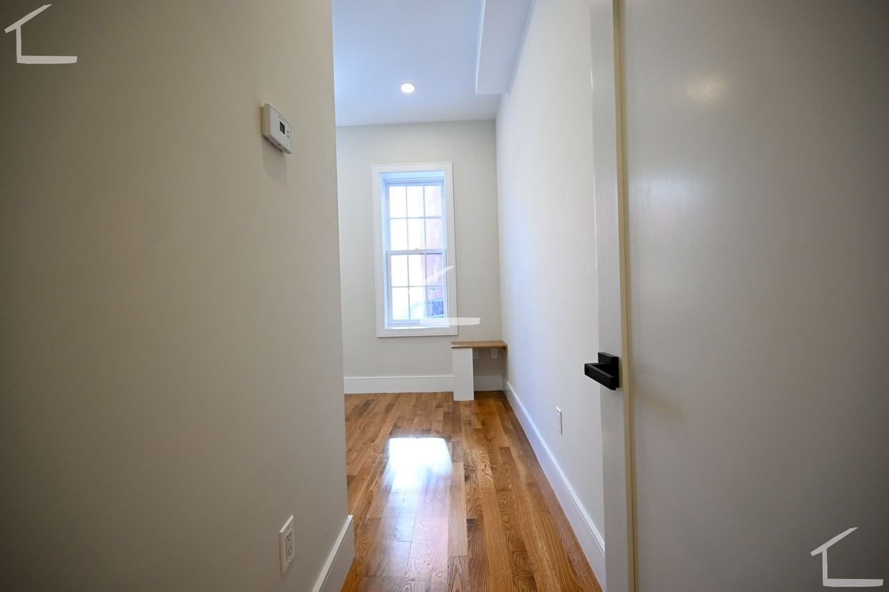 Winchester St #2 - Photo 6 of 13