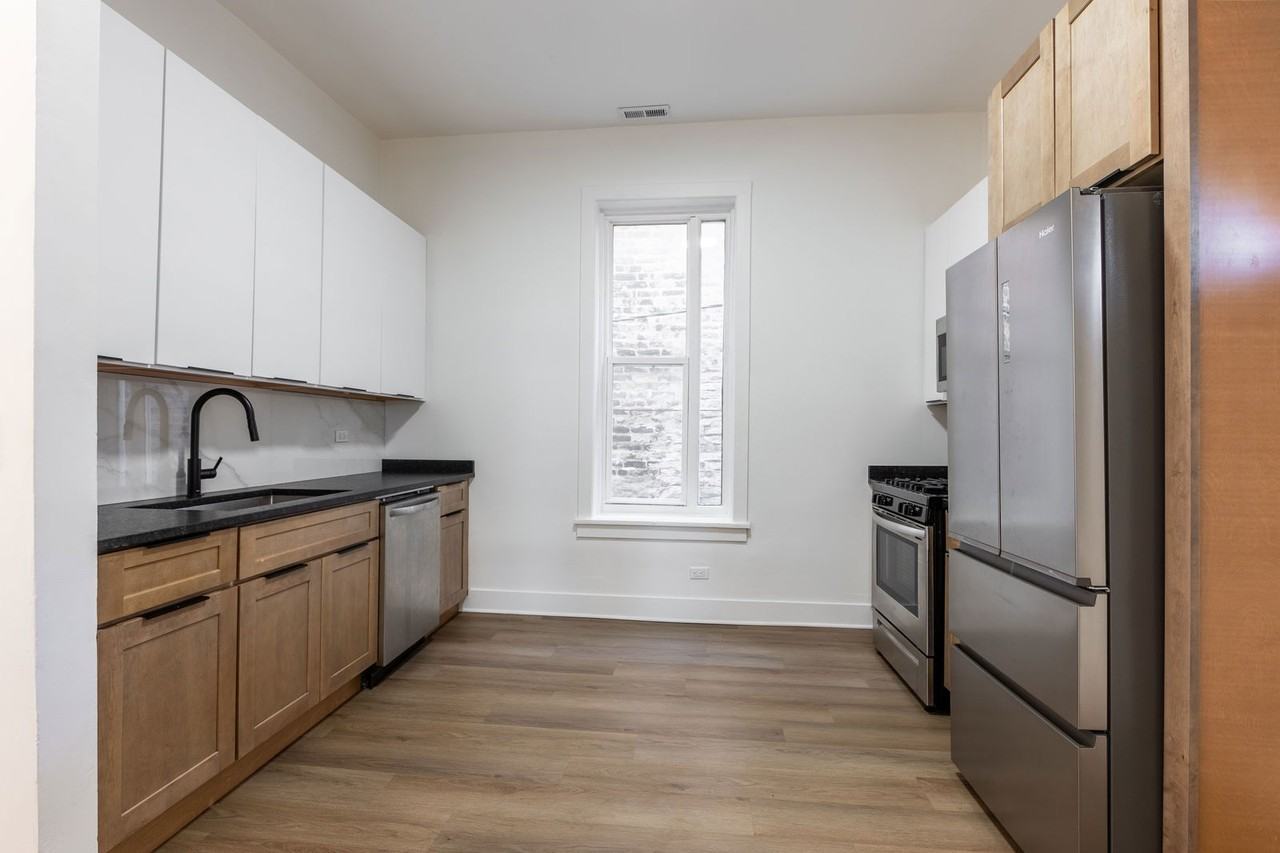 3211 W Chicago Ave #CH2 - Photo 2 of 8