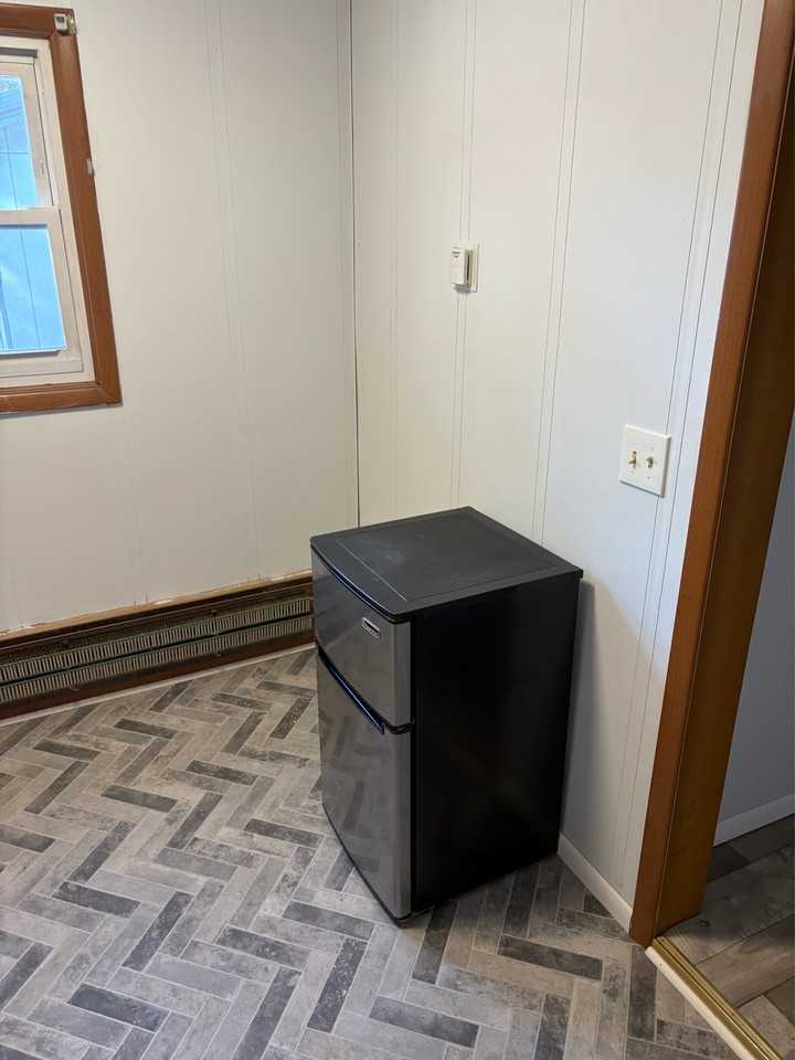 Springville Apartments - Photo 3 of 6