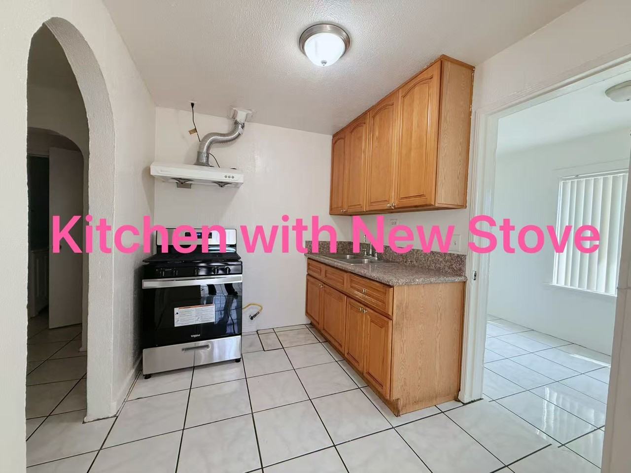 873 West 8th Street - Photo 3 of 11