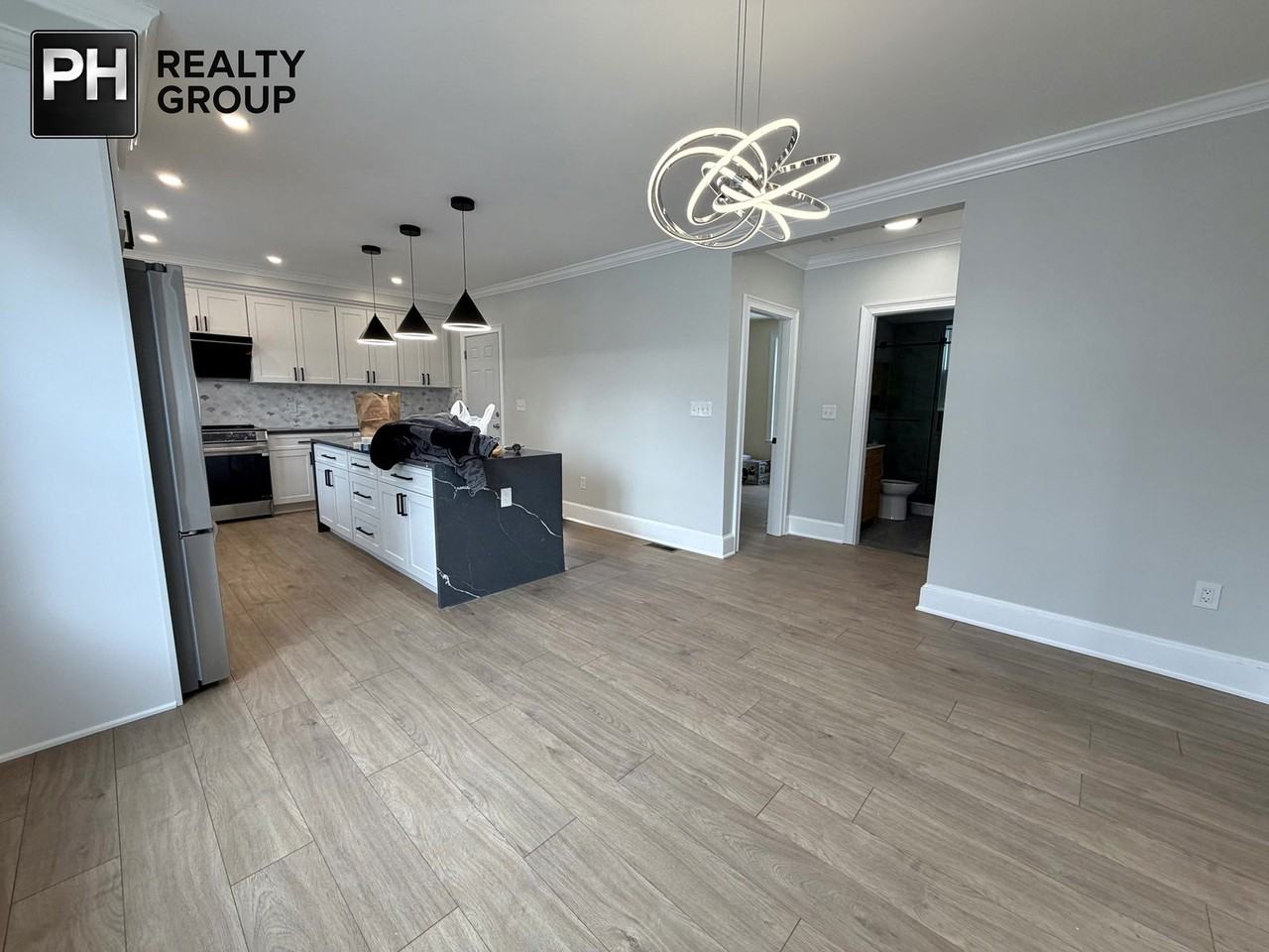 67 Jewett St #1 - Photo 7 of 8