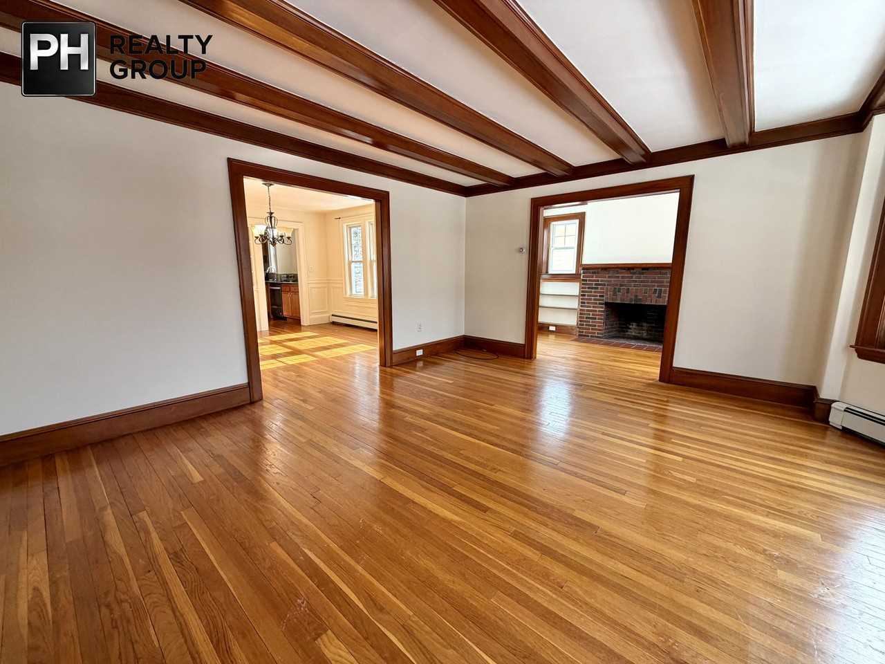 31 Oakley Rd #1 - Photo 5 of 8