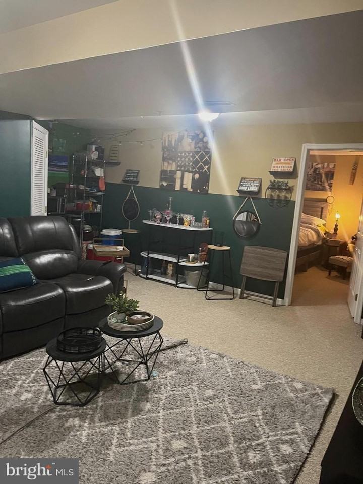 12601 Town Center Way - Photo 5 of 10