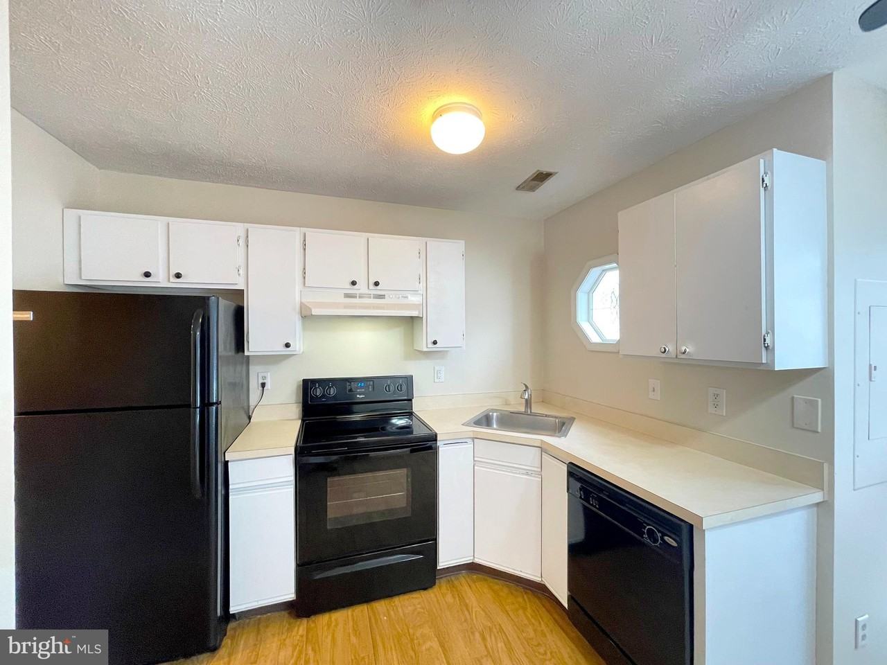 47738 Devin Cir - Photo 5 of 25