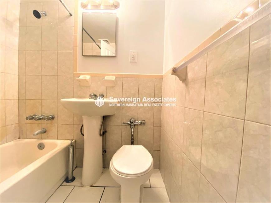 936 W End Ave - Photo 2 of 4