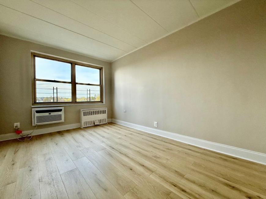 30 Park Ave - Photo 3 of 10