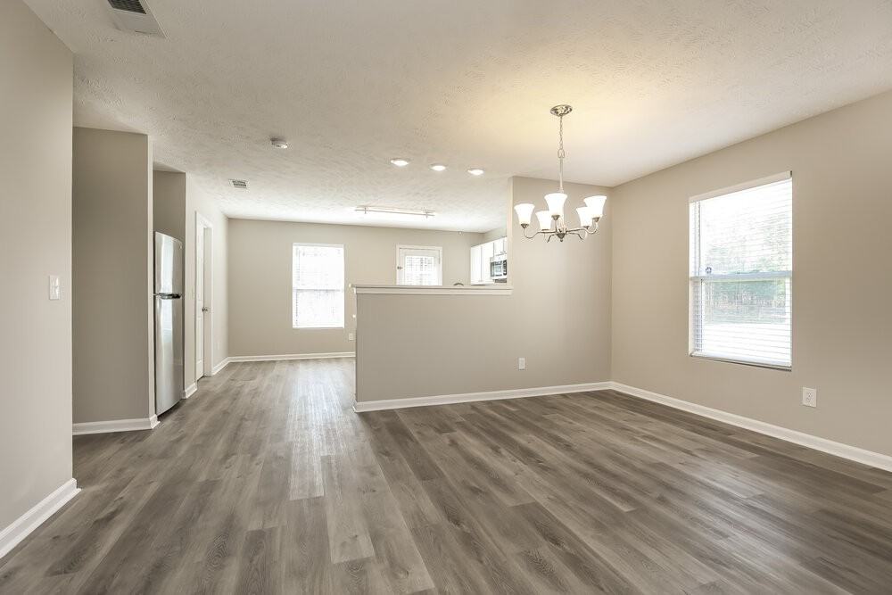 5509 Dory Dr - Photo 5 of 16