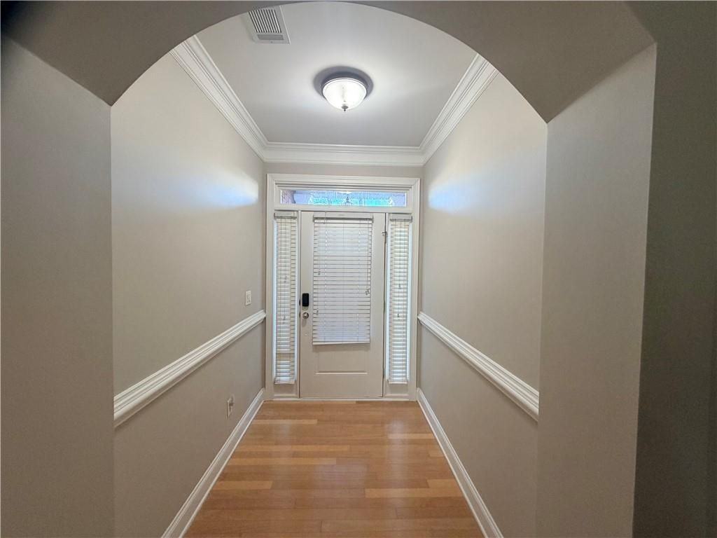 2576 Gadsen Walk - Photo 5 of 33