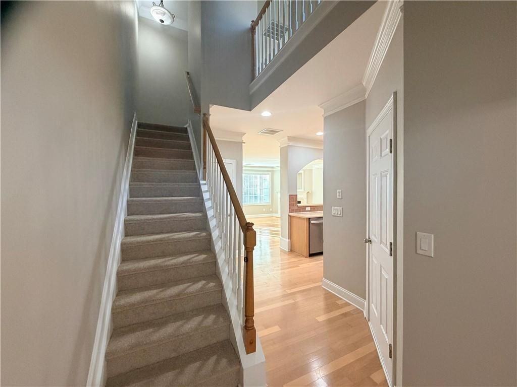 2576 Gadsen Walk - Photo 6 of 33