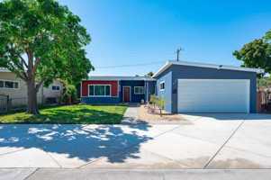 featured image of 427 Sunkist Ave