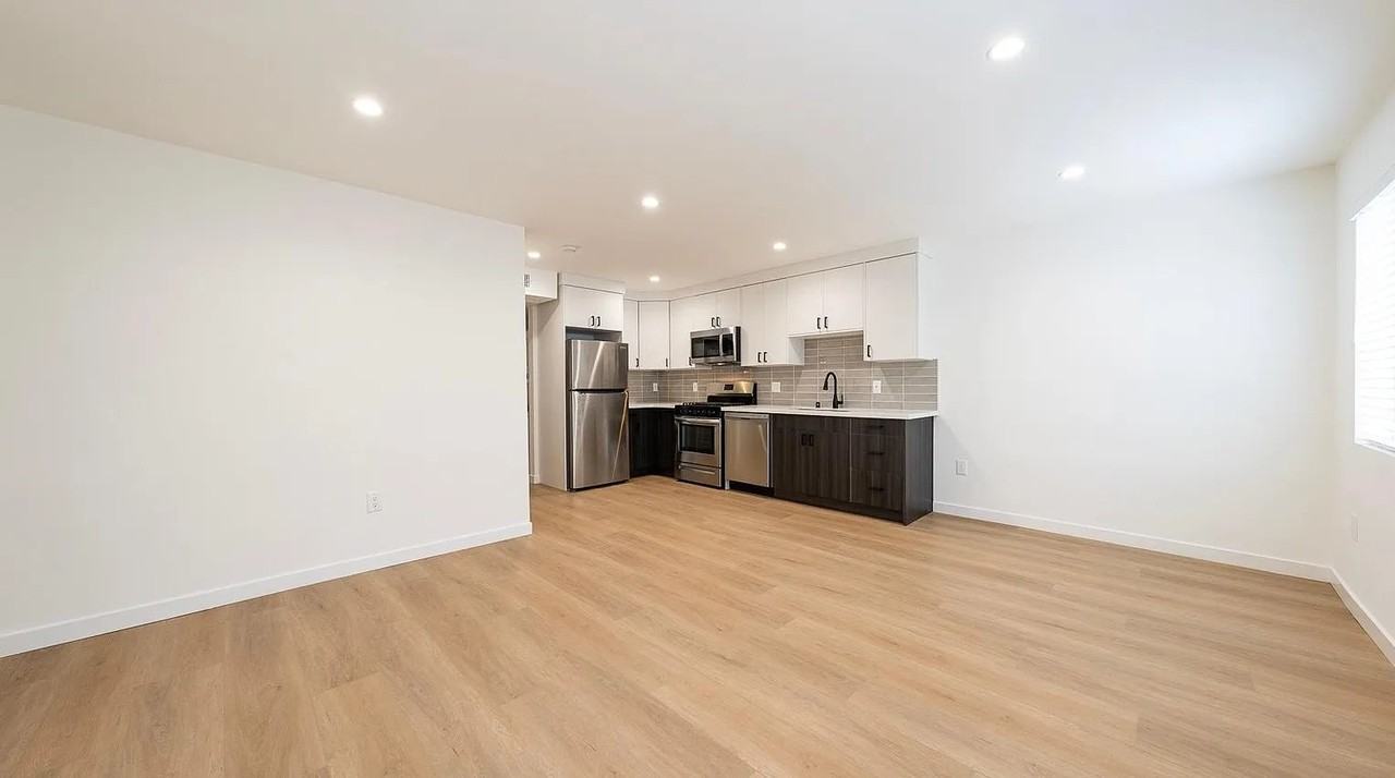 2901 Bellevue Ave #2 - Photo 4 of 14