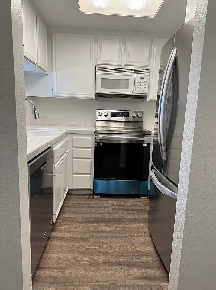 3078 Broadway #108 - Photo 4 of 16