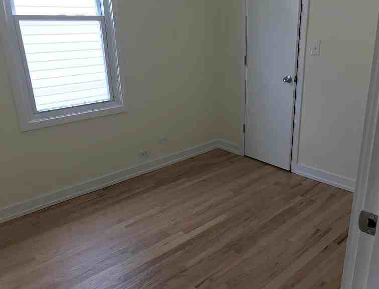 3471 N Kedzie Ave #2 - Photo 6 of 6