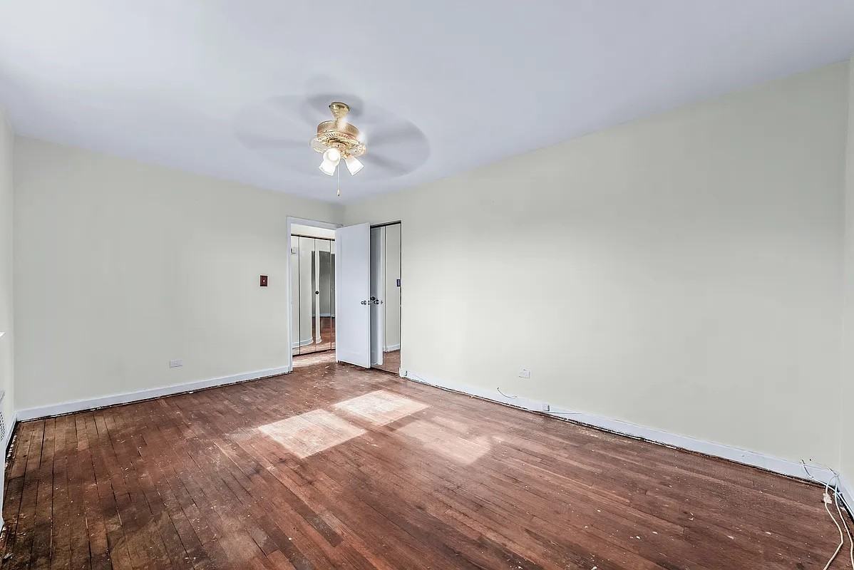 11124 66th Ave #3A - Photo 7 of 10