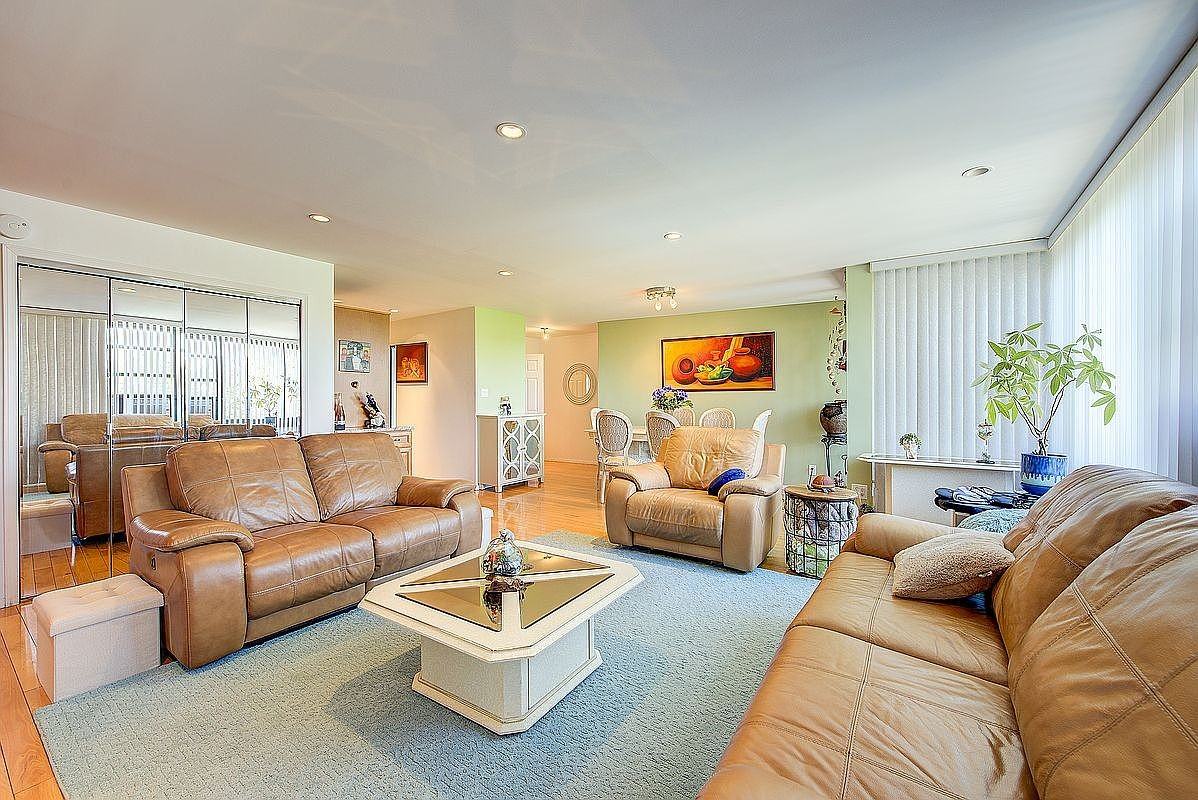 1011 162nd St #7A - Photo 5 of 13