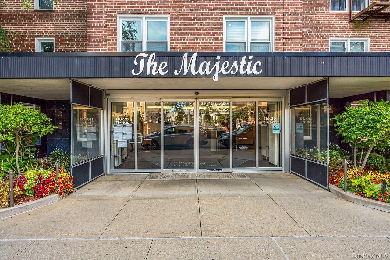 3037 32nd St #4B - Photo 7 of 8