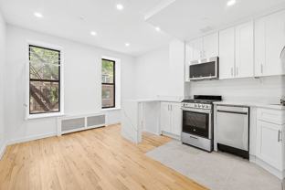 27 W 84th St #2FW - Photo 1 of 1