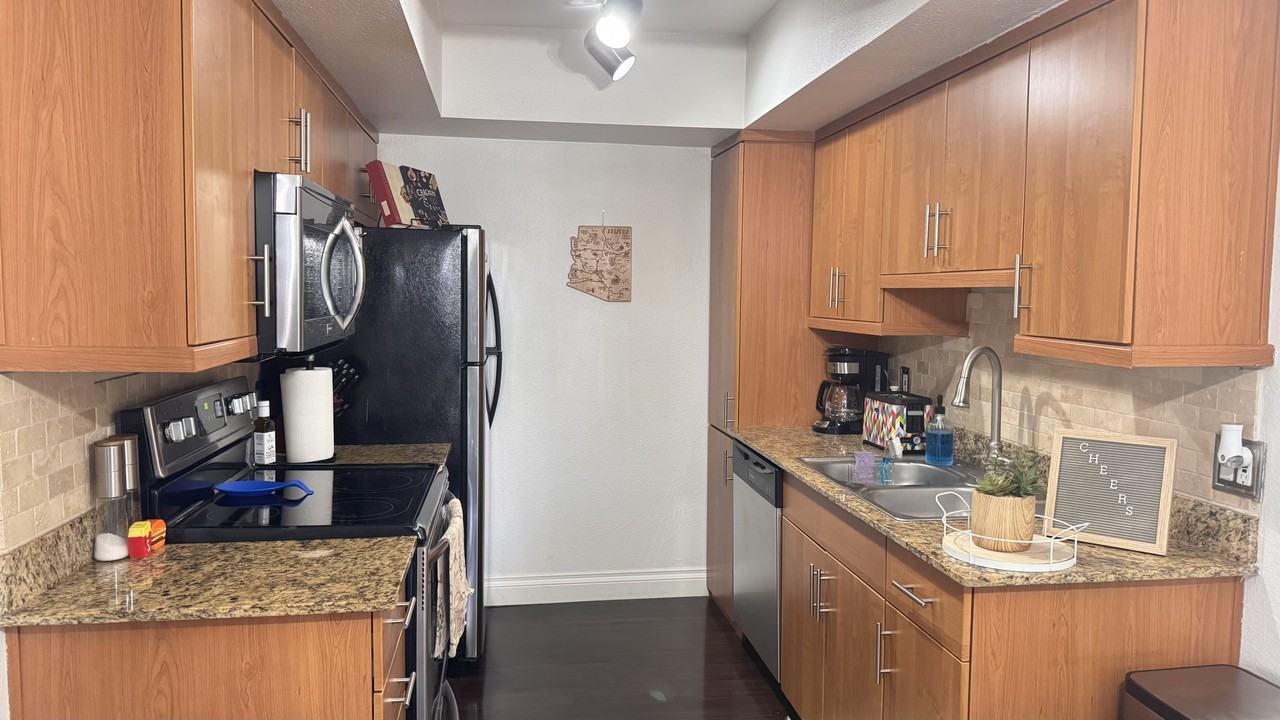 7350 N Via Paseo Del Sur - Photo 4 of 23