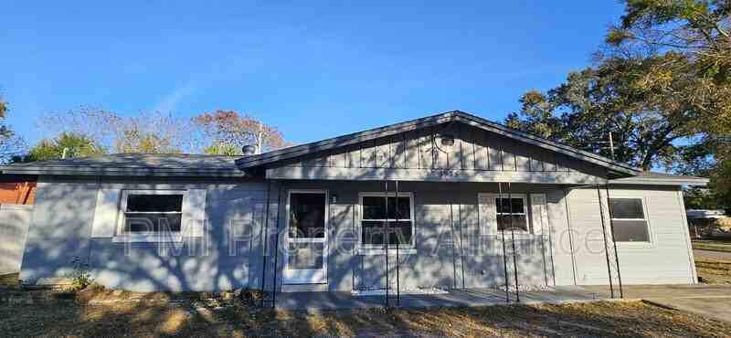 5935 Antilla Dr - Photo 2 of 19