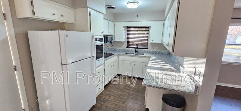 5935 Antilla Dr - Photo 4 of 19