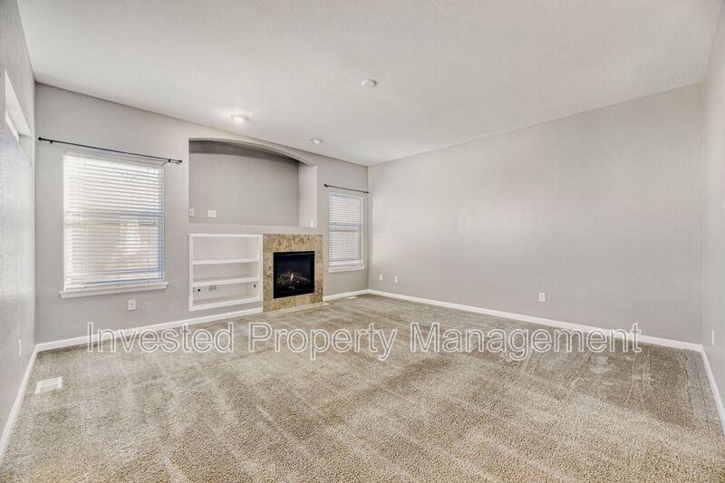 2970 S Elati St - Photo 3 of 33