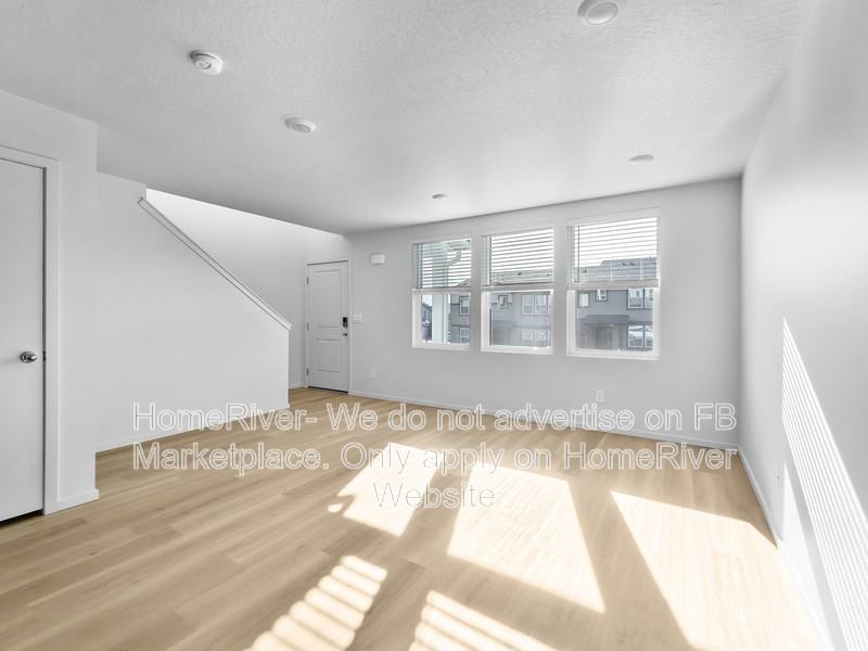 5265 E Liberty Ln - Photo 2 of 20