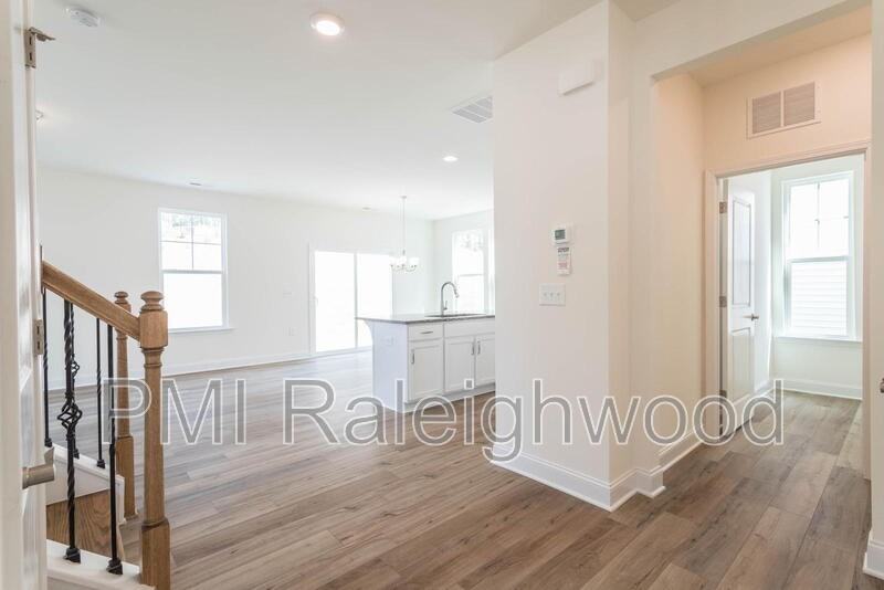 2001 Seford Dr - Photo 6 of 30