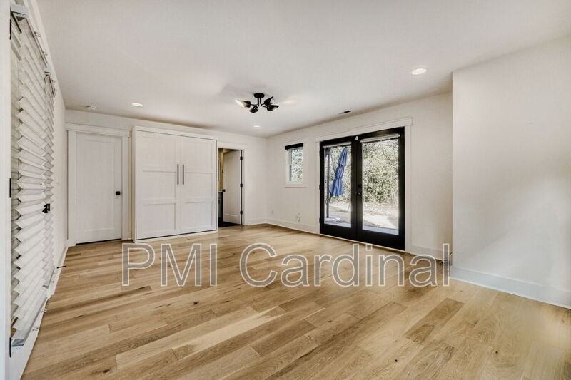 3121 Colyer Pl - Photo 6 of 26