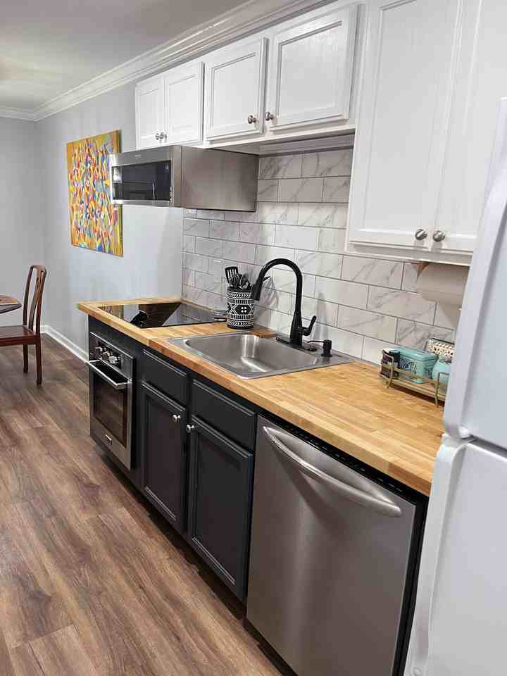 5026 Sardis Road #D - Photo 7 of 22