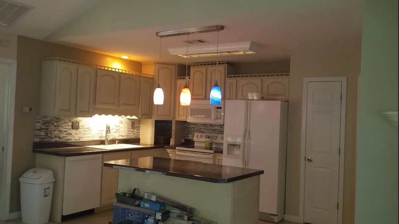 55 Van Buren St #NA - Photo 6 of 11