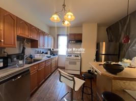 featured image of 346 Faneuil St #2T