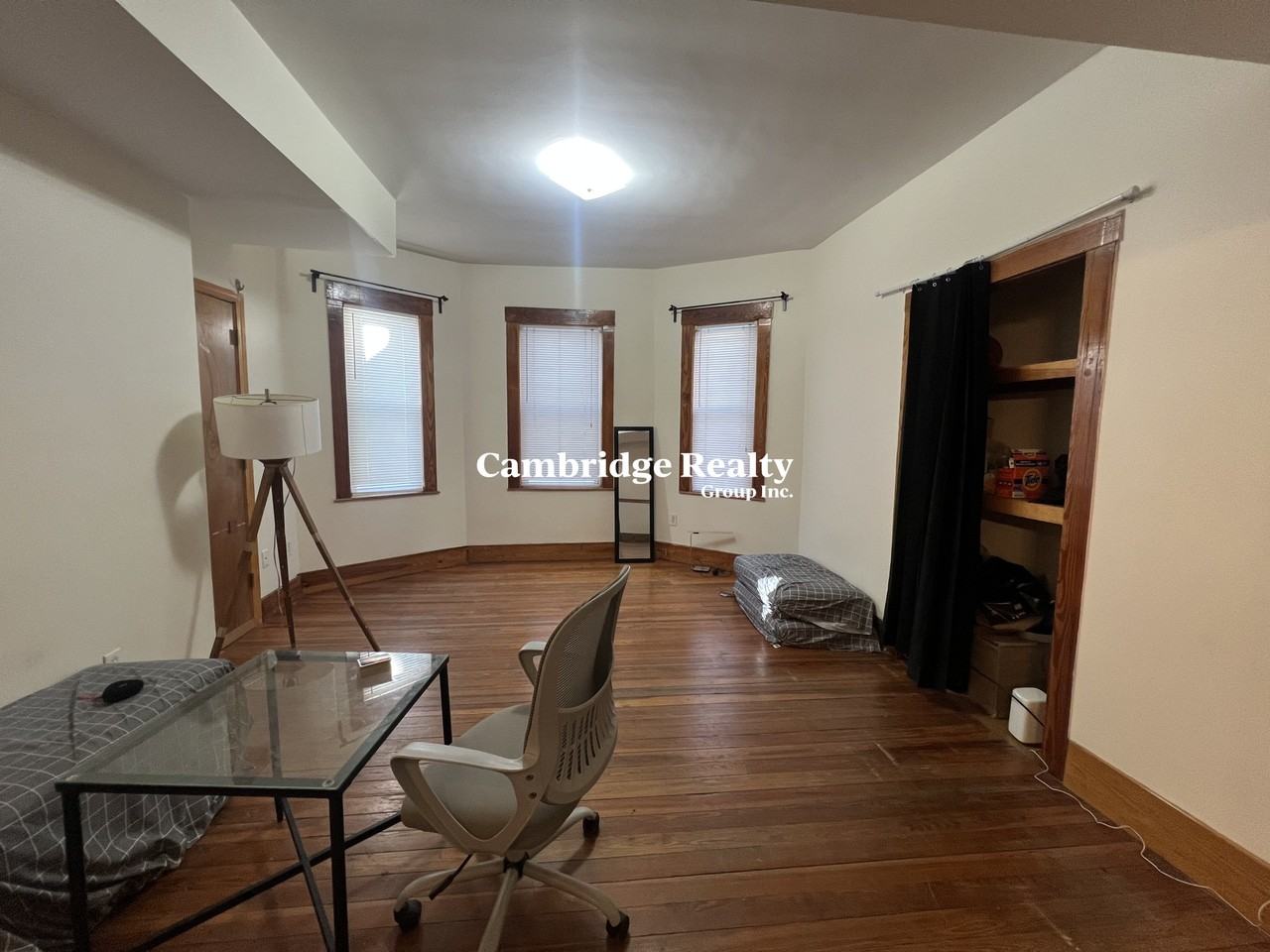 346 Faneuil St #2T - Photo 3 of 10