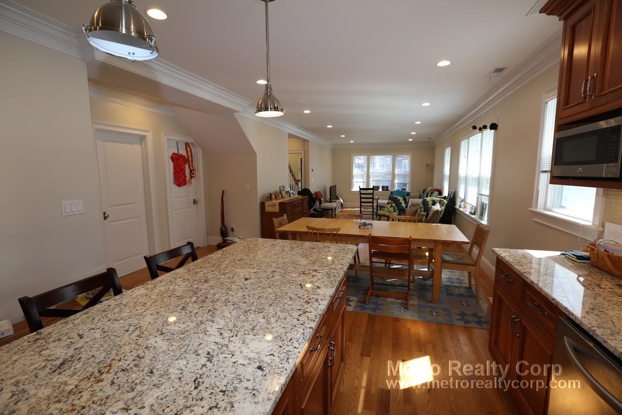 7 Acron Rd #2 - Photo 5 of 16