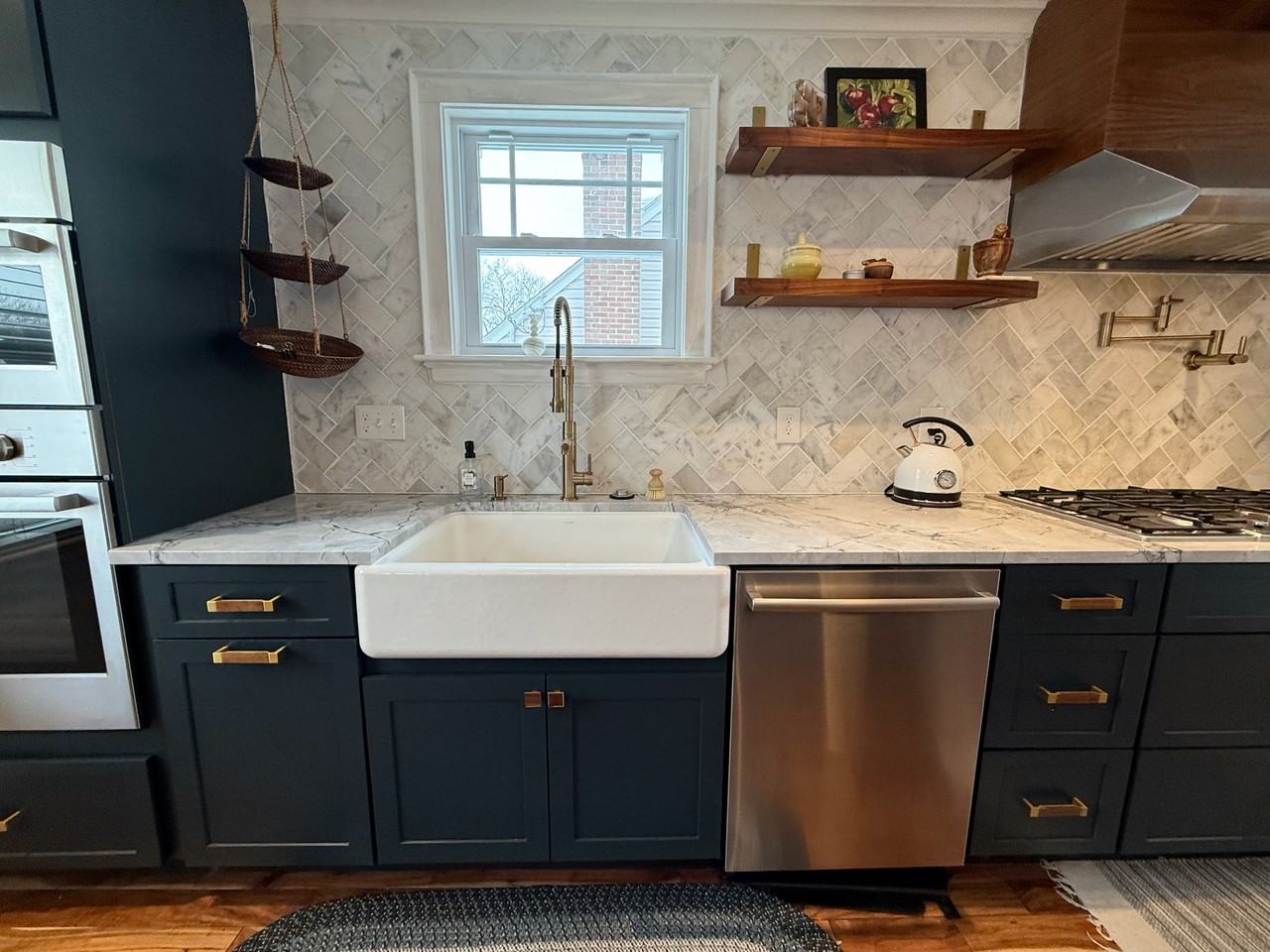 111 Stimson St - Photo 5 of 23