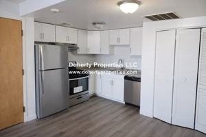 featured image of 476 Riverside Dr #303