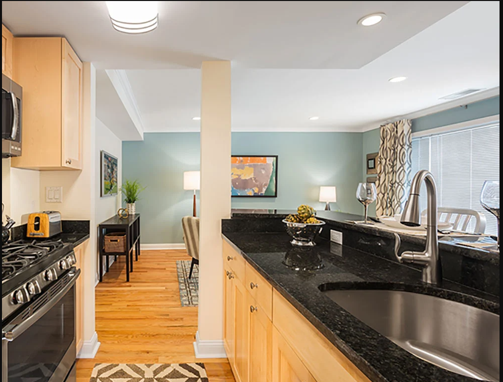 196 Sherman Rd - Photo 3 of 9