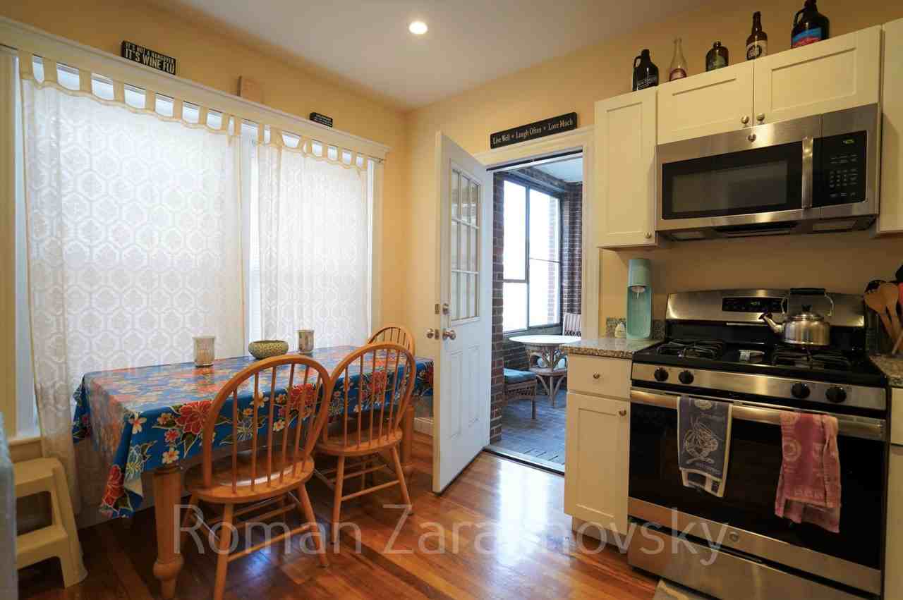 17 Vinal St #2A - Photo 4 of 23