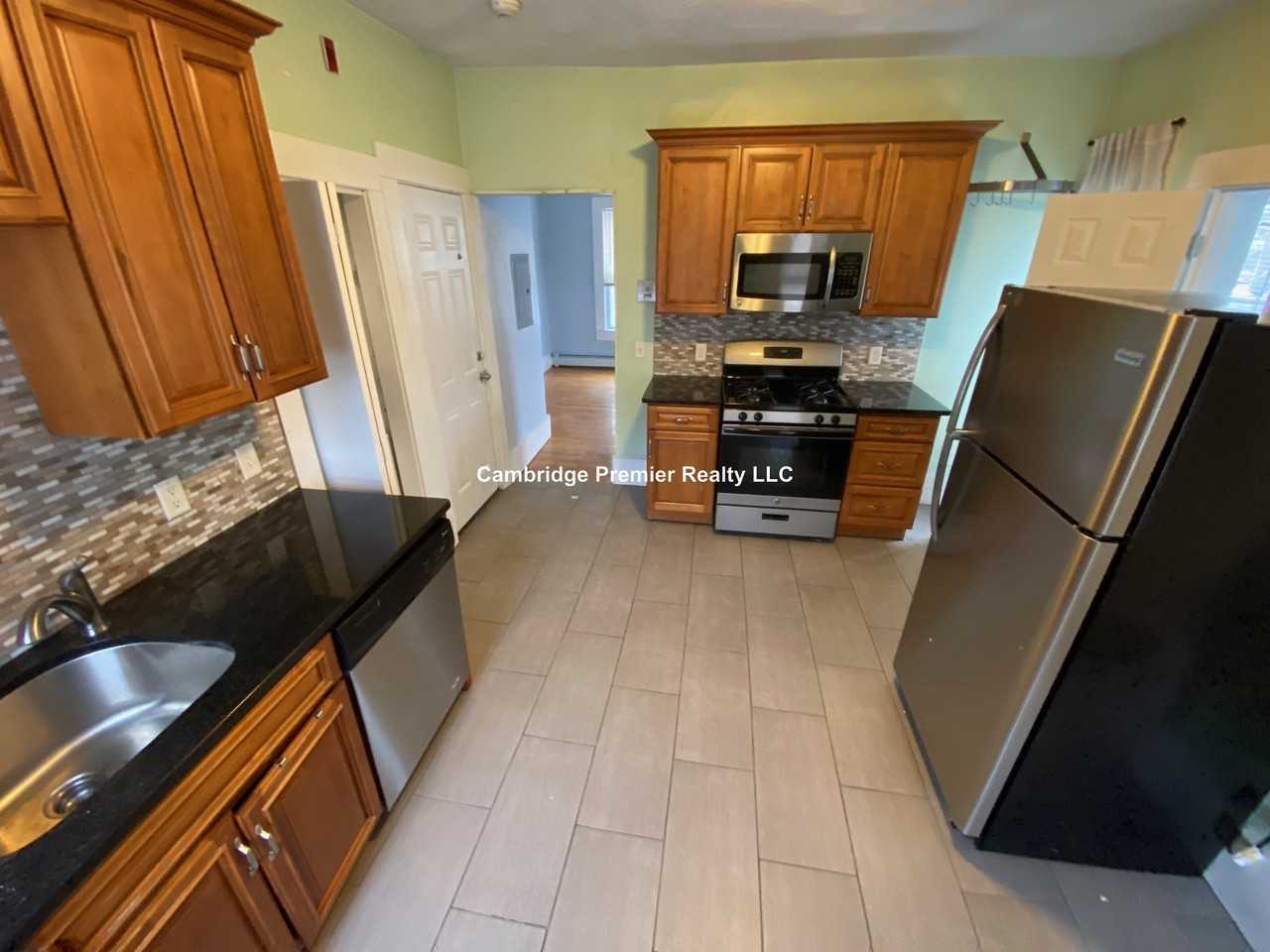 Charles St #3L - Photo 2 of 22