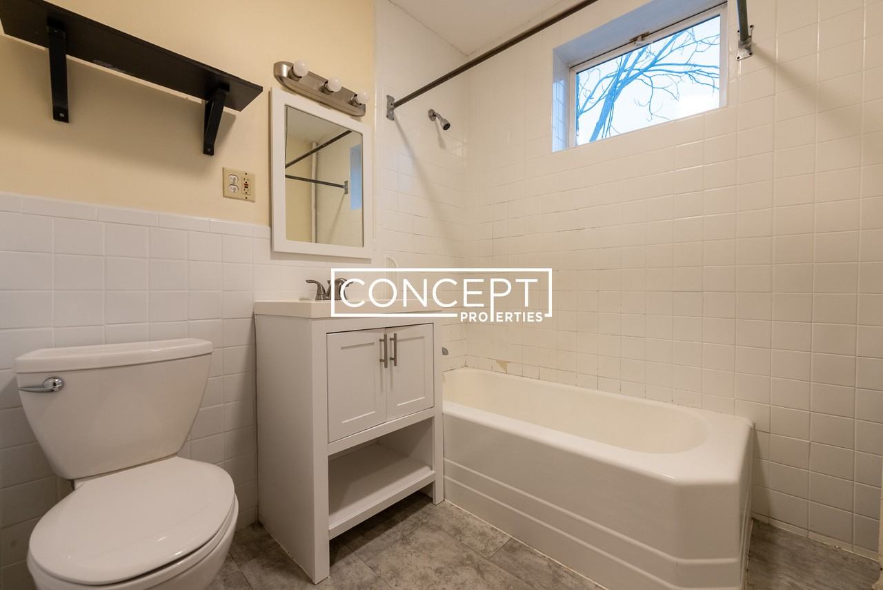 45 Englewood Ave #4 - Photo 3 of 21