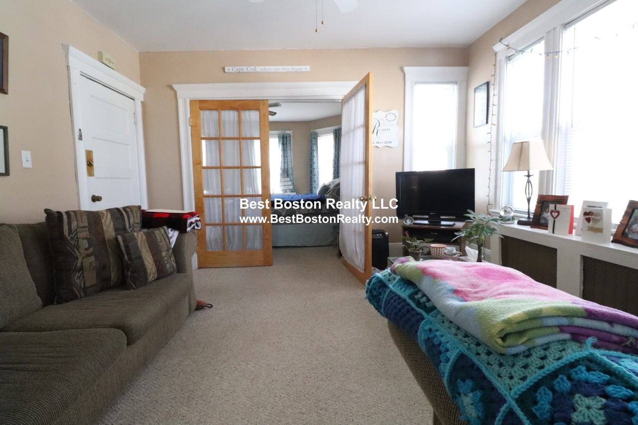 338 Main St #2 - Photo 2 of 9