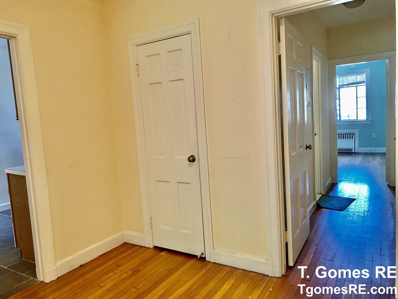 112 Sewall Ave #1 - Photo 6 of 13