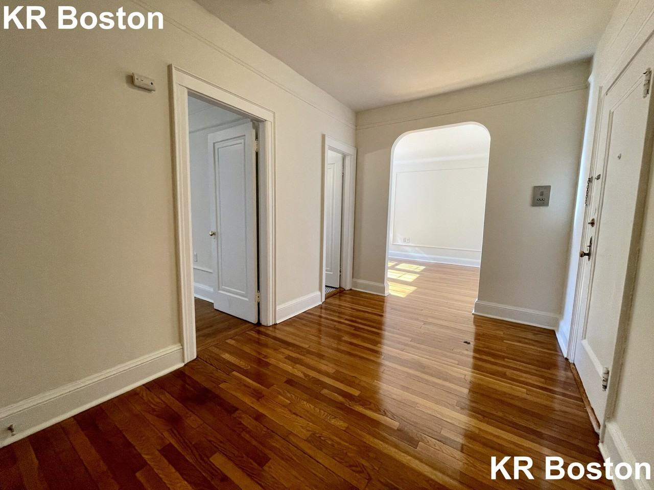 Kilsyth Rd #22 - Photo 7 of 32