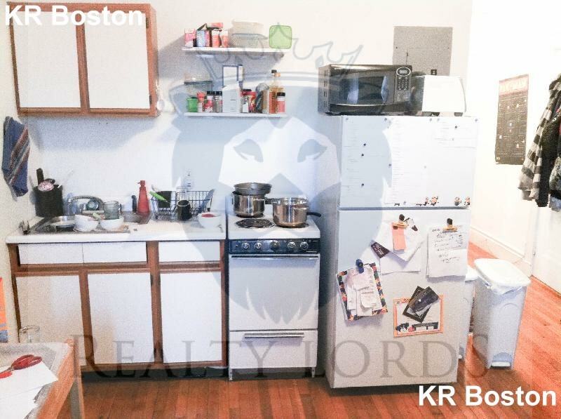 Huntington Ave #204 - Photo 3 of 19