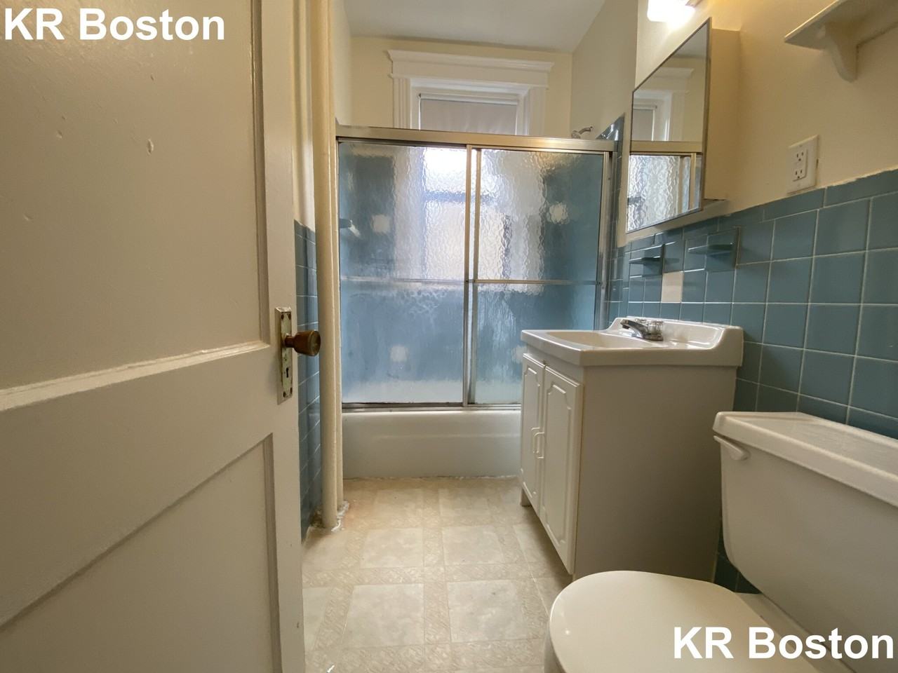 Commonwealth Ave #45 - Photo 5 of 15