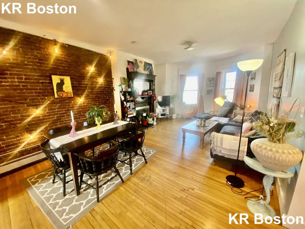 Harvard St #3 - Photo 3 of 20