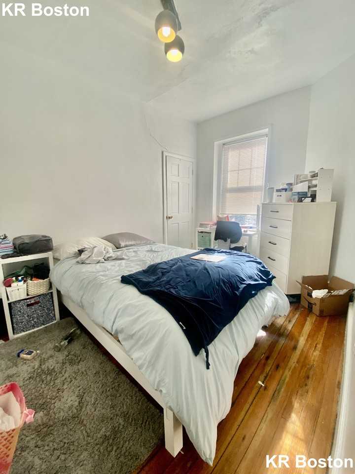 Harvard St #3 - Photo 7 of 20