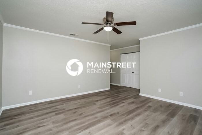 5520 Bay Blvd - Photo 7 of 16