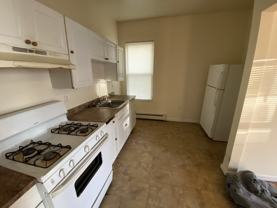 102 Winthrop St #3 - Photo 1 of 1