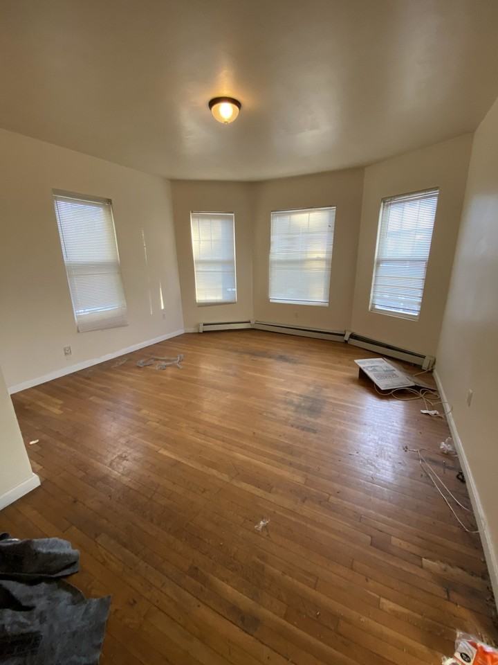 102 Winthrop St #3 - Photo 5 of 5