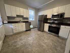 218 Banks St #8 - Photo 1 of 1